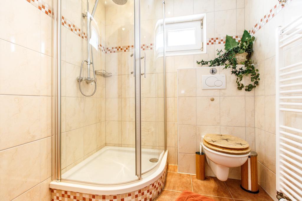 Wohnzeit-Koeln Villa Room photo
